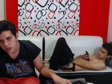 boys_kevth_99 chaturbate