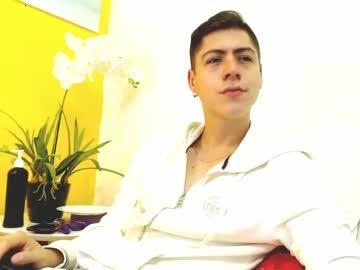 brian_mendoza chaturbate