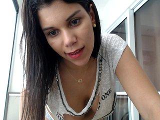 brunnasweet21 bongacams