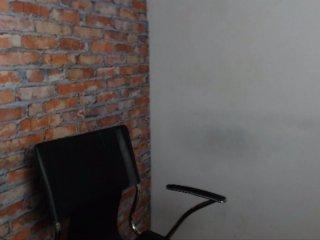 camila-doll10 bongacams