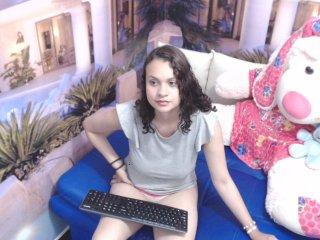 Candy-Love28 bongacams