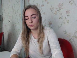 CarolLewis bongacams