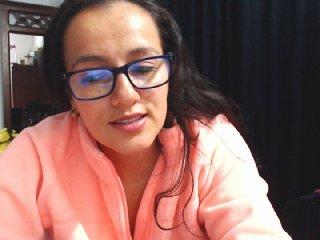 Carolina-p00 bongacams