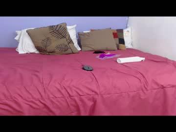 caroline_nowlin chaturbate