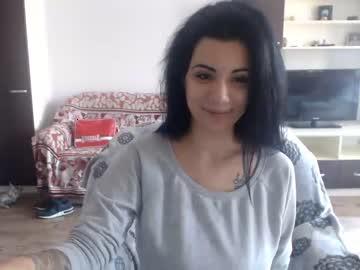 cassiehotbrunettexxx chaturbate