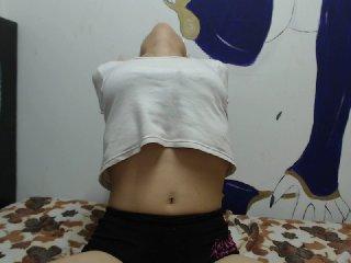 celinahoney20 bongacams