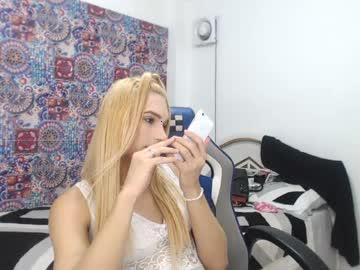 chanelhotts chaturbate