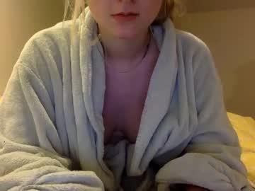 cheekychelseababy chaturbate