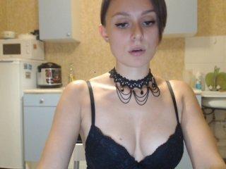 cherryberry18 bongacams