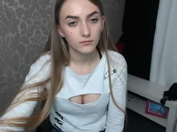 chloecream chaturbate