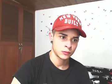 christofer_hot19 chaturbate