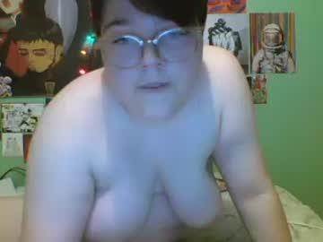 chubbytransboyluv chaturbate