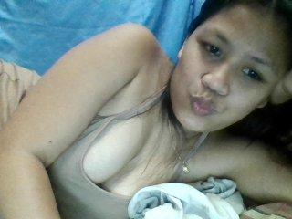 chynna18 bongacams