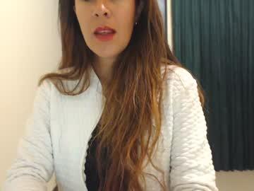 claudia_jonnes chaturbate