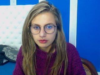 ColetteFavre bongacams