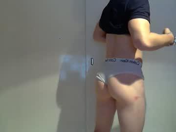 curiously_19 chaturbate