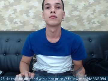 daniel_fox_x chaturbate