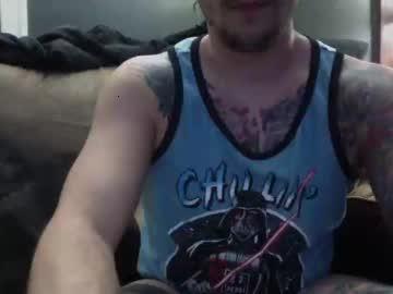 dannyhandsfull chaturbate