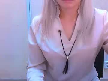 demiholl chaturbate