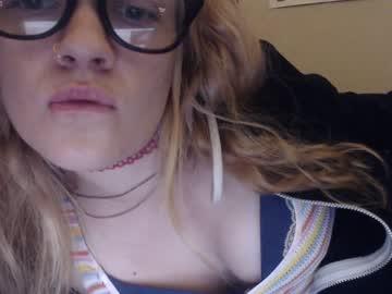 deviant_edenn chaturbate