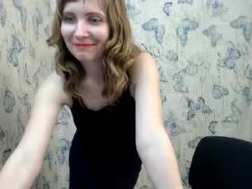 dinaratiara chaturbate