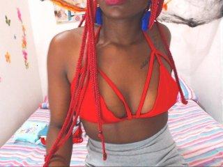 EbonyMagicXXX bongacams