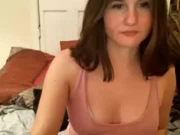 ella_loves_you chaturbate