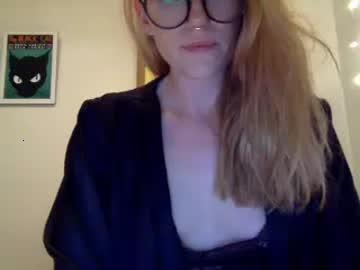 eloise_lucy chaturbate