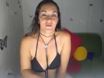 emi_33 chaturbate