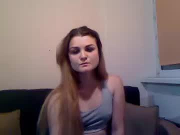 emiliaray chaturbate