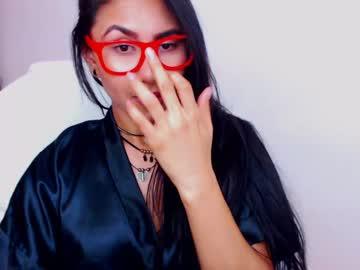 emilly_loveer chaturbate