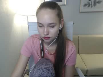 emily_shape chaturbate