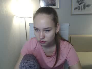 emily_shape chaturbate