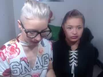 emmaandlucy chaturbate