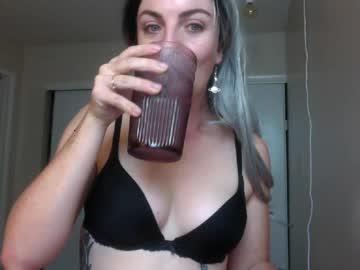 erineelise chaturbate