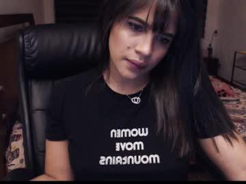 evaabril chaturbate