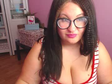 evanea chaturbate