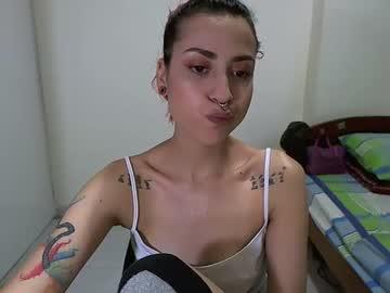 flora_cat chaturbate