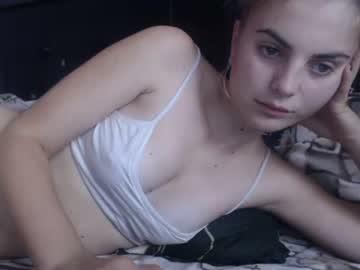 follow_julia chaturbate