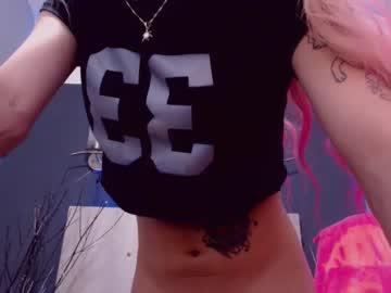 foxxiangelik chaturbate