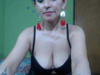 Franchezska74 bongacams