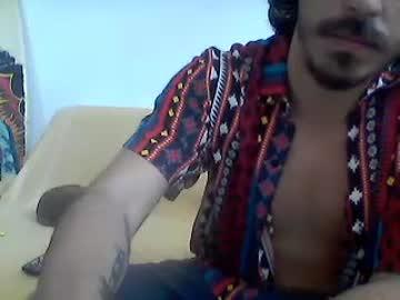 gillirio chaturbate