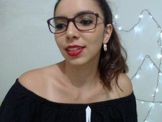 Girlhot0699 bongacams