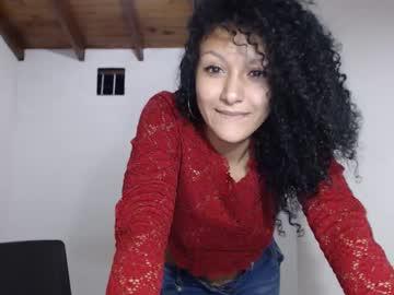 girlofthemoon chaturbate