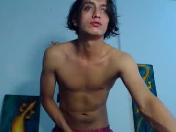 greeneyesboy26 chaturbate