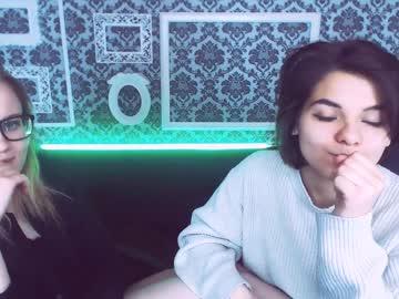 hannah_and_erika chaturbate