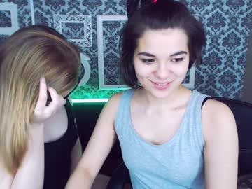 hannah_and_erika chaturbate