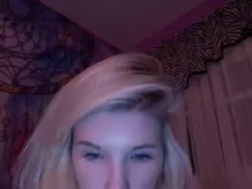 hannahnicole135 chaturbate