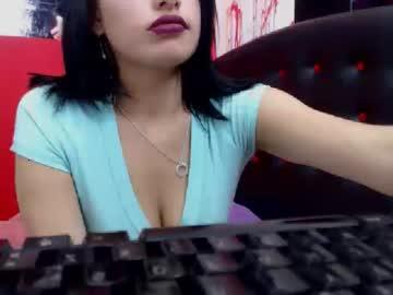 holly_fox chaturbate