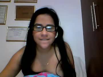 holly_girl chaturbate